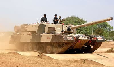 Ấn Độ lên kế hoạch phát triển xe tăng mới thay thế cho T-72