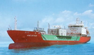 Bàn giao tàu chở khí hoá lỏng Ethylene 4.500m3 số 1- KING ARTHUR