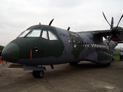 Ecuador xem xét mua máy bay vận tải quân sự Trung Quốc