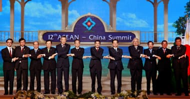 Việt Nam sẽ nỗ lực thúc đẩy quan hệ ASEAN với các đối tác