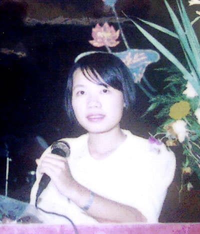 Thơ cho chồng, quà tặng vợ…