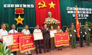 Trao tặng Danh hiệu Anh hùng Lực lượng vũ trang cho ba tập thể, hai cá nhân