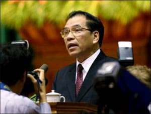 Chăm lo cho thanh niên để đất nước phát triển bền vững (*)