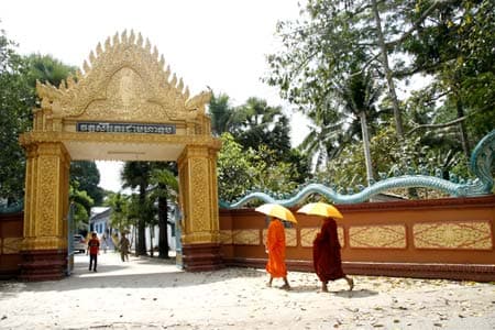 Chùa Dơi - Bảo tàng kiến trúc Khmer Nam Bộ
