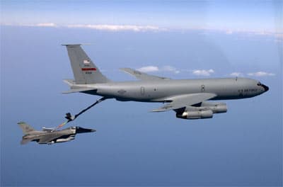 Không quân Mỹ lùi thời hạn công bố kết quả gói thầu KC-X
