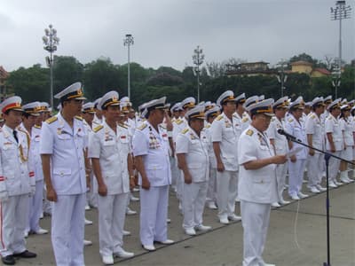 Sắt son lời thề giữ biển