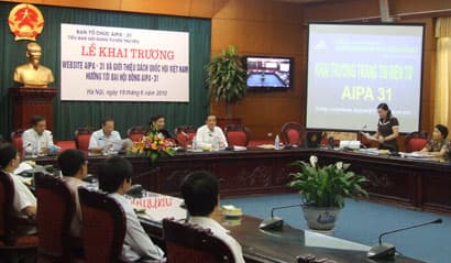 Khai trương website và giới thiệu sách về AIPA 31