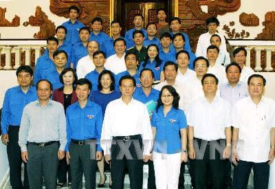 Thủ tướng Nguyễn Tấn Dũng làm việc với Tổng liên đoàn Lao động Việt Nam và Trung ương Đoàn