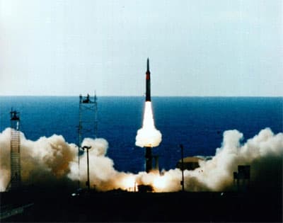 Mỹ và Israel hợp tác phát triển tổ hợp Arrow 3
