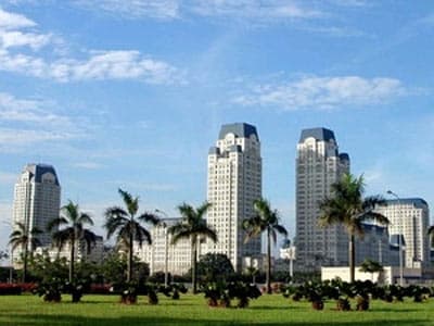 Hà Nội phấn đấu đạt tăng trưởng 10,5% năm 2010