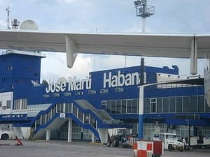 Cuba mở rộng sân bay quốc tế đón khách từ Mỹ
