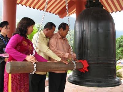 Như có Bác giữa thủ đô gió ngàn