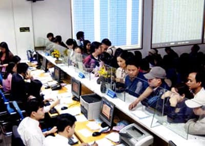 Chỉ số tụt, khối lượng giao dịch tăng