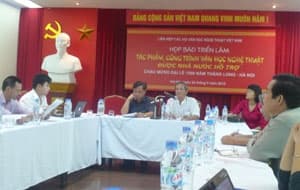 Trưng bày hơn 10 nghìn tác phẩm
