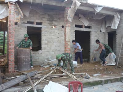 Niềm vui ngày nhận nhà mới