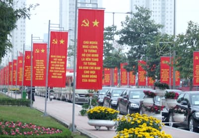 Vững bước tới tương lai