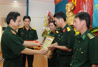 Tờ báo chiến sĩ từ góc nhìn của bạn đọc và TTV-CTV