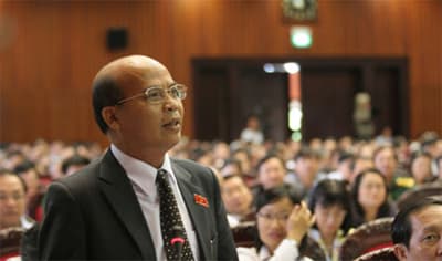 Vẫn còn những quy định khó thực hiện
