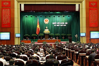Thông qua 1 luật và 3 Nghị quyết