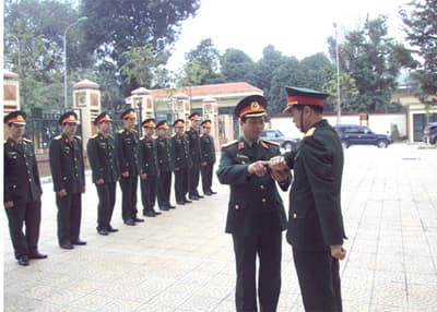 Trung tướng Nguyễn Quốc Khánh, Phó Tổng tham mưu trưởng kiểm tra công tác huấn luyện, SSCĐ tại Đoàn M44