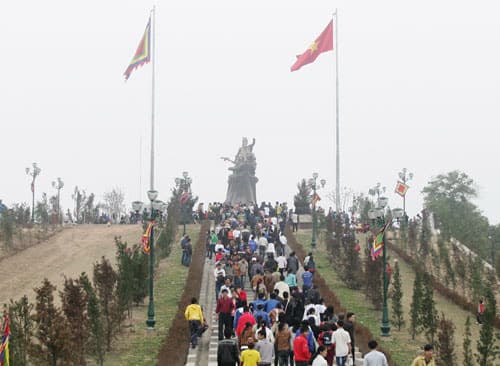 Lễ hội Thánh Gióng, niềm tự hào của người Việt