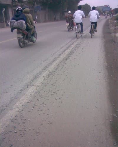 “Bẫy đá” trên quốc lộ