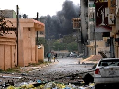 Italy chuẩn bị tham gia các cuộc không kích Libya