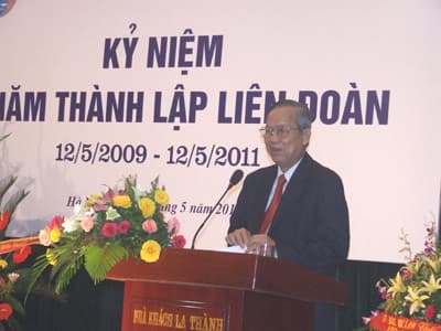 Luật sư nối tiếp truyền thống phụng sự đất nước
