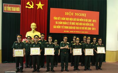 Vượt khó để công tác BHXH, BHYT đạt kết quả tốt