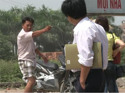 Hành hung phóng viên trước ngày kỷ niệm Báo chí Cách mạng