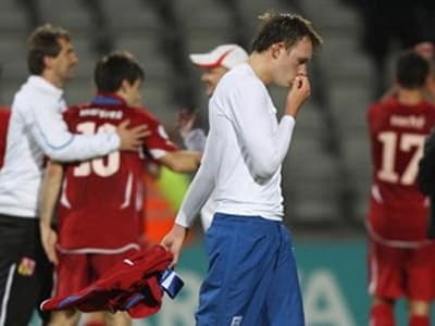 Thua ngược Séc 1-2, U21 Anh bẽ bàng chia tay