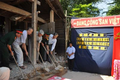 Những căn nhà nghĩa tình