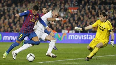 Barca biến Real thành cựu vương