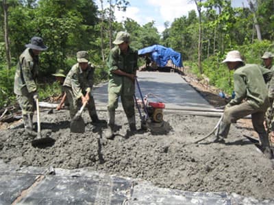 Trên những cung đường biên giới