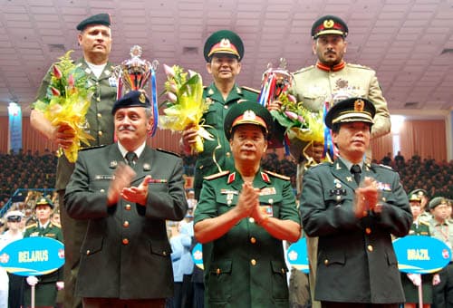 Đoàn Việt Nam nhất nội dung quyền nam và nữ