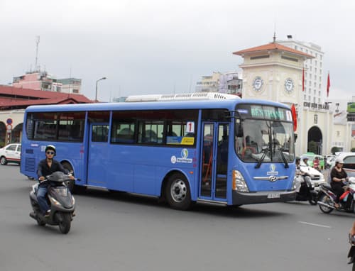 Tăng chuyến xe buýt dịp Tết dương lịch