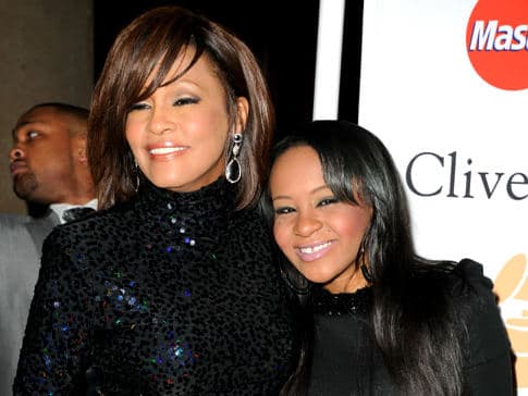 Whitney Houston để lại toàn bộ tài sản cho con gái