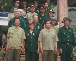 Đoàn cựu chiến binh Củ Chi về thăm chiến khu Đ