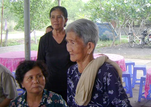 Họp mặt mừng đại thắng Mùa Xuân 1975