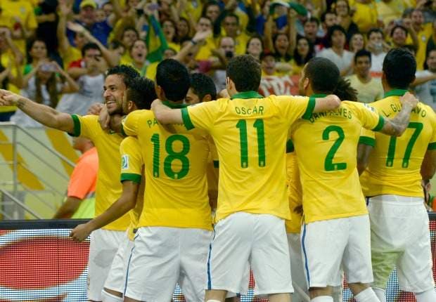 Brazil ba lần liên tiếp vô địch Confederations Cup