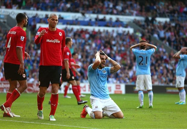 Man City thua muối mặt trước tân binh Cardiff