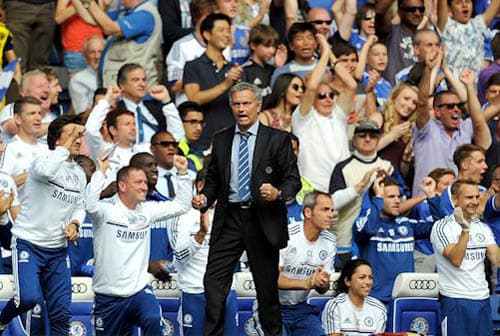 Mourinho: Tôi luôn thích đối đầu với M.U