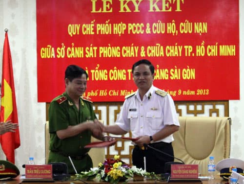 Tăng cường công tác PCCC và cứu hộ, cứu nạn tại Tân Cảng Sài Gòn