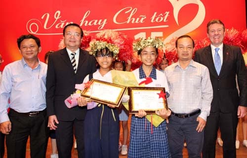 Trao giải thưởng “Văn hay Chữ tốt lần thứ 15 - năm 2014”