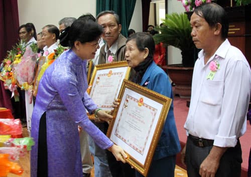 47 mẹ được truy tặng danh hiệu Bà mẹ Việt Nam anh hùng