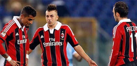Juve thắng nhờ dự bị, Milan “nối dài” thất bại