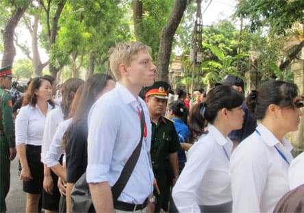 Vị tướng chiến đấu vì hòa bình, danh tướng có học thức uyên bác