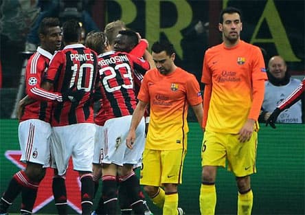 AC Milan 2-0 Barca: Binh đoàn Catalan “tức tưởi” rời San Siro