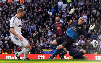 Real 2-1 Barca: Cú hích cho “kền kền” trước “tử chiến” Champions League