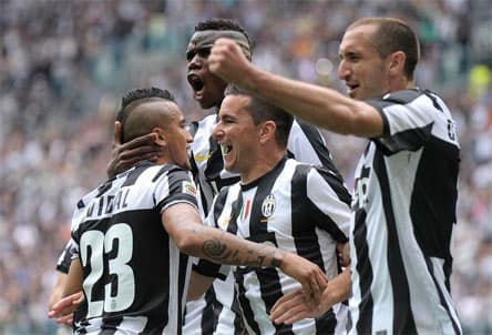 “Lão bà” chính thức lên ngôi vương Serie A lần 29